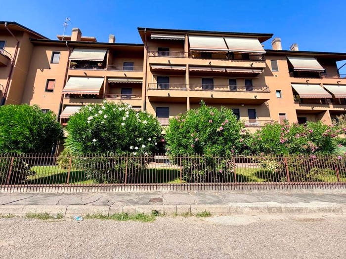 Appartamento trilocale in vendita in Via Sant'Anna, Centro, Parabiago