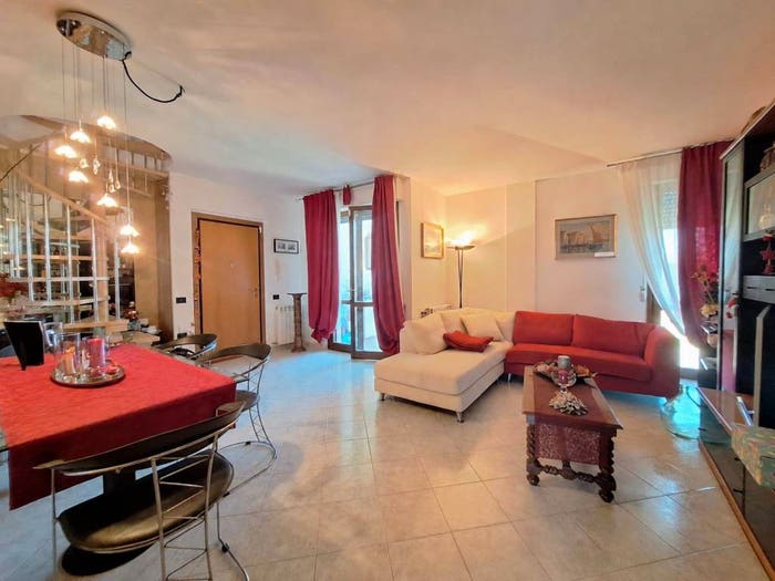 Appartamento con 5 locali in vendita in Via Filippo Turati, San Frediano Sud San Lorenzo a Pagnatico, Cascina