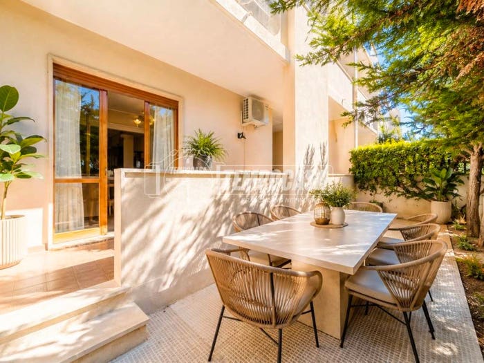Appartamento quadrilocale in vendita in Via di Ussano, Stazione, Lecce
