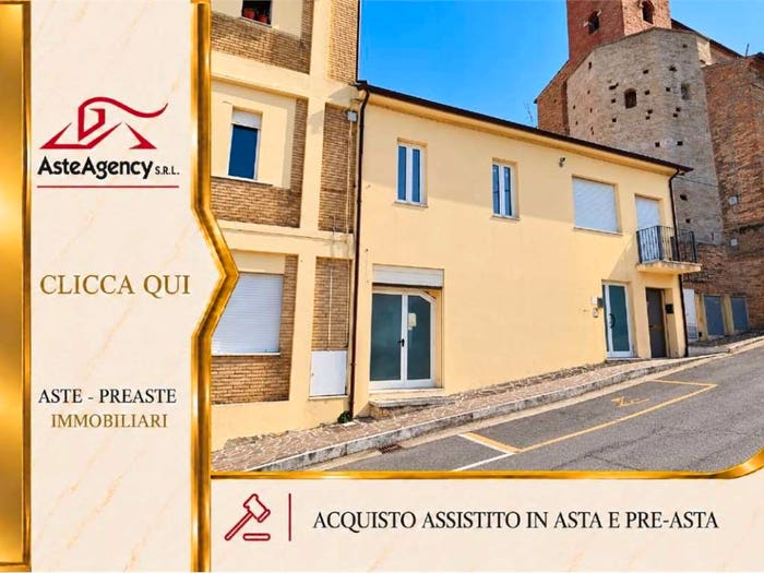 Appartamento trilocale in vendita in Via DELLA REPUBBLICA B, Centro, Massa Fermana