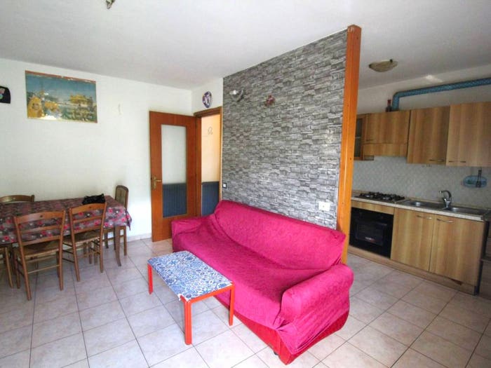 Appartamento trilocale in vendita in Via Roma, Centro, Crespadoro