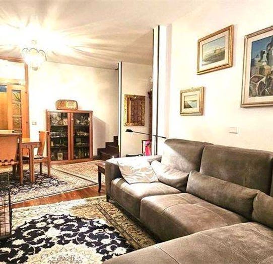 Casa con 6 locali in vendita in Via Tivoli, Vicoli Redentore, Ravenna