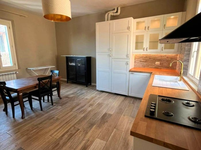 Appartamento quadrilocale in affitto in Via Porta Carratica Pistoia PT Italia, Centro Storico, Pistoia
