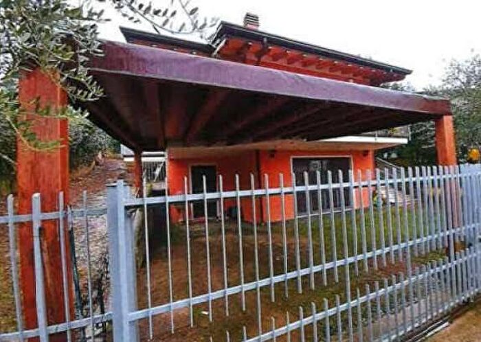 Casa con 6 locali in vendita in Via Arno, Boschetti, Peschiera del Garda