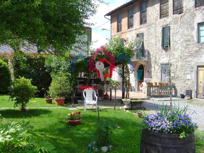 Casa con 6 locali in vendita in Chifenti, Borgo a Mozzano