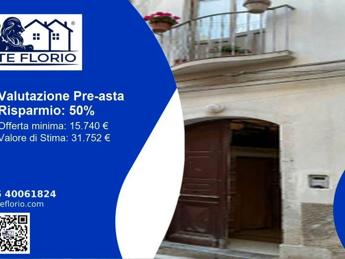 Appartamento trilocale in vendita in Via Umberto I, Fiumedinisi