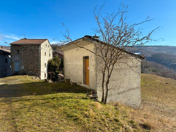 Casa quadrilocale in vendita in Località Colla di Brugneto, Ferriere
