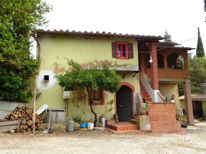 Casa con 5 locali in vendita in Palaia
