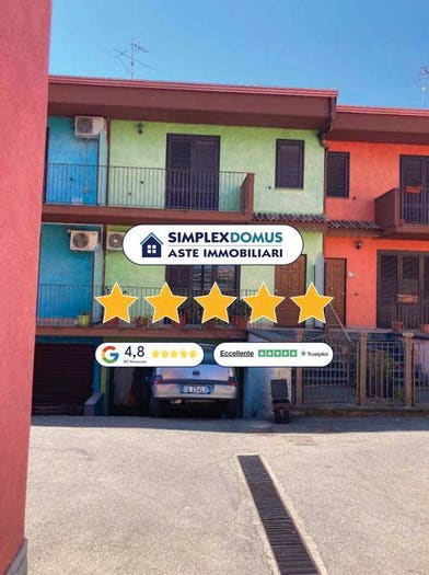 Casa con 6 locali in vendita in via Tevere, Centro, GiardiniNaxos