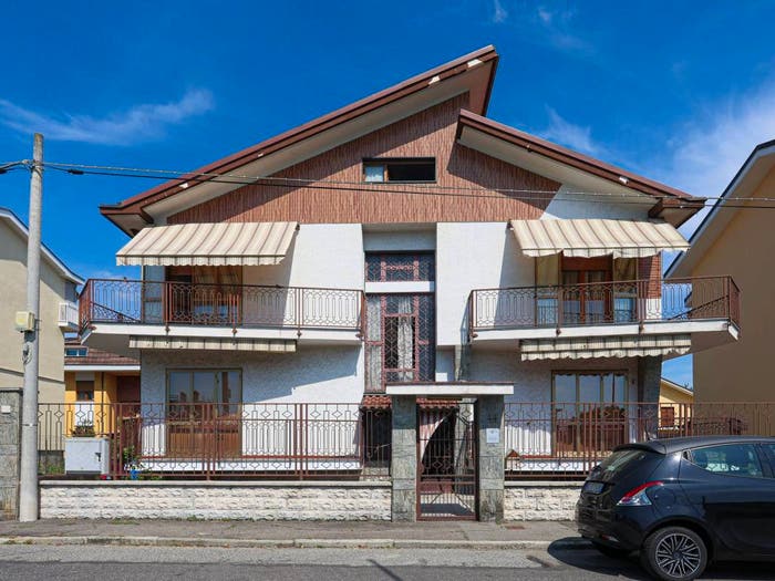 Appartamento con 5 locali in vendita in Via Sacra San Michele, Terracorta, Collegno