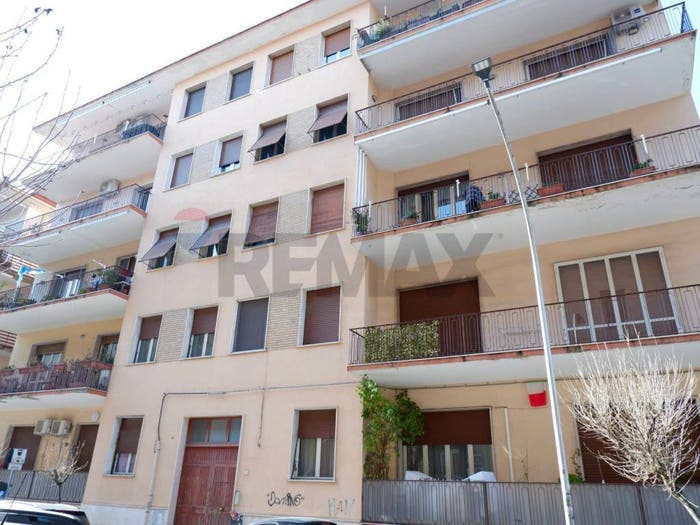 Appartamento con 5 locali in vendita in VIA MICHELE FERRARA, Centro Storico Corso Trieste, Caserta