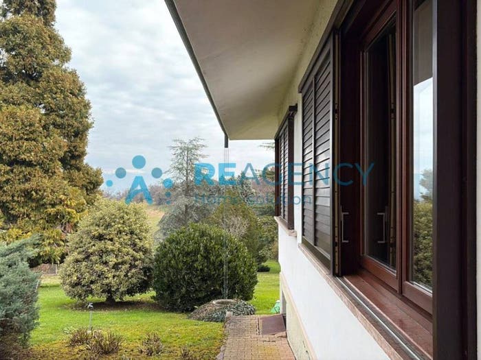 Casa con 6 locali in vendita in Centro, Isola Vicentina