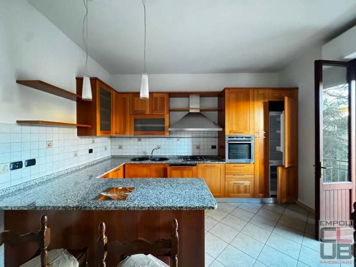 Appartamento con 5 locali in affitto in Via Enea Galletti, Ponzano, Empoli