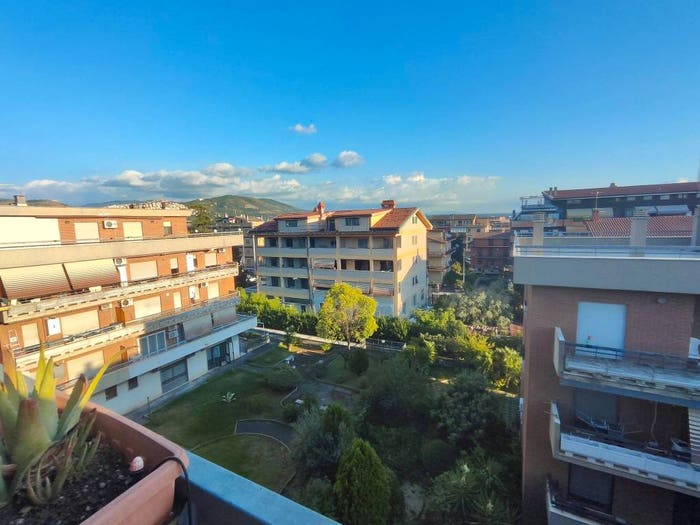 Appartamento quadrilocale in vendita in Via Carlo Alberto, Villanova, Guidonia Montecelio