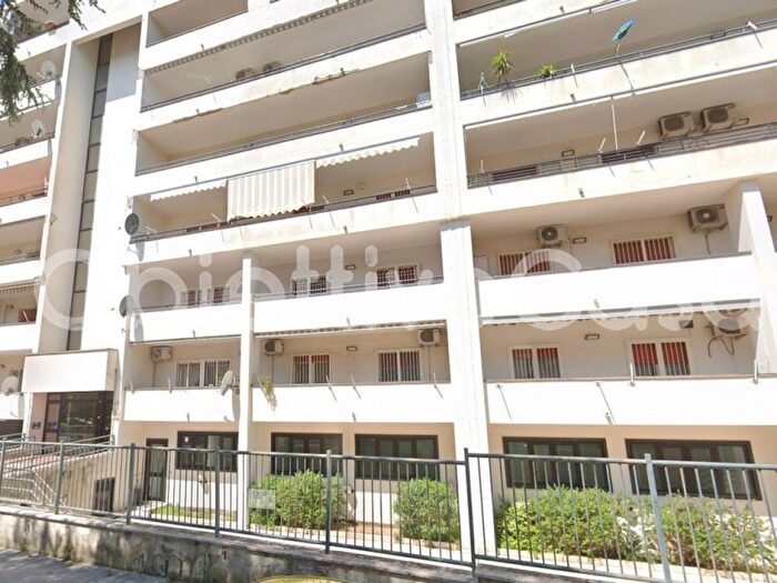 Appartamento con 6 locali in vendita in Viale delle Querce, Parco degli Aranci, Caserta
