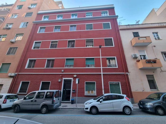 Appartamento con 5 locali in vendita in VIA MACHIAVELLI, San Benedetto, Cagliari