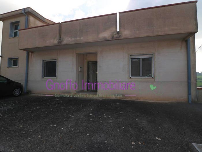 Casa con 5 locali in vendita in Via Pietro Toselli, Centro, Buseto Palizzolo