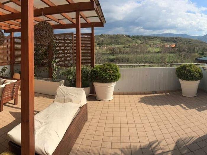 Appartamento quadrilocale in vendita in Via della Stazione, Genzano Sassa, L'Aquila