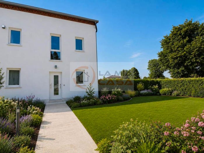 Casa trilocale in vendita in Via Candiana Pontelongo, Centro, Pontelongo