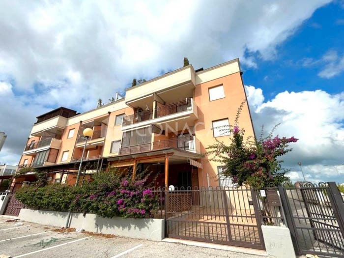 Appartamento trilocale in vendita in Via John Fitzgerald Kennedy, Lido Campomarino, Campomarino