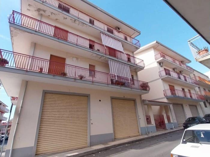 Appartamento quadrilocale in vendita in Via Latina, Centro, Amantea