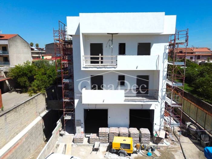 Appartamento trilocale in vendita in Via Giuseppe Verdi, Monaci, Giugliano in Campania