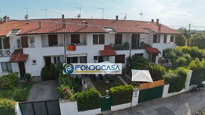 Casa con 5 locali in vendita in Via Crociale b, Pietrasanta