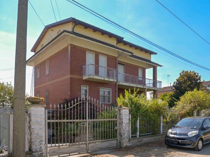 Casa con 6 locali in vendita in Via Settimo, Rubiana, Leinì