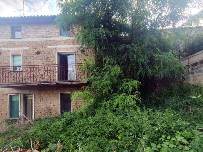 Casa con 6 locali in vendita in Centro, Proceno