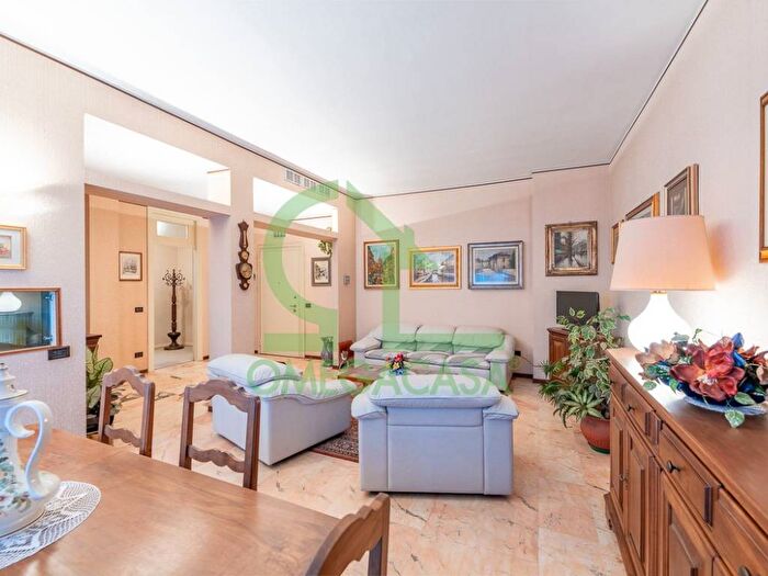 Appartamento trilocale in vendita in Centro, Casalpusterlengo