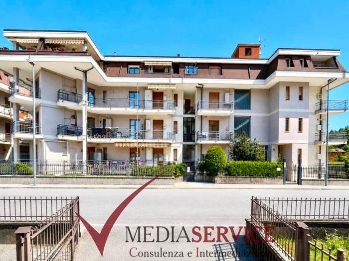 Appartamento quadrilocale in vendita in Via della Repubblica, Roccavione