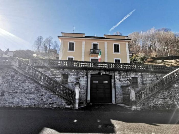 Casa trilocale in vendita in Via San Rocco, San Fedele Intelvi, Centro Valle Intelvi