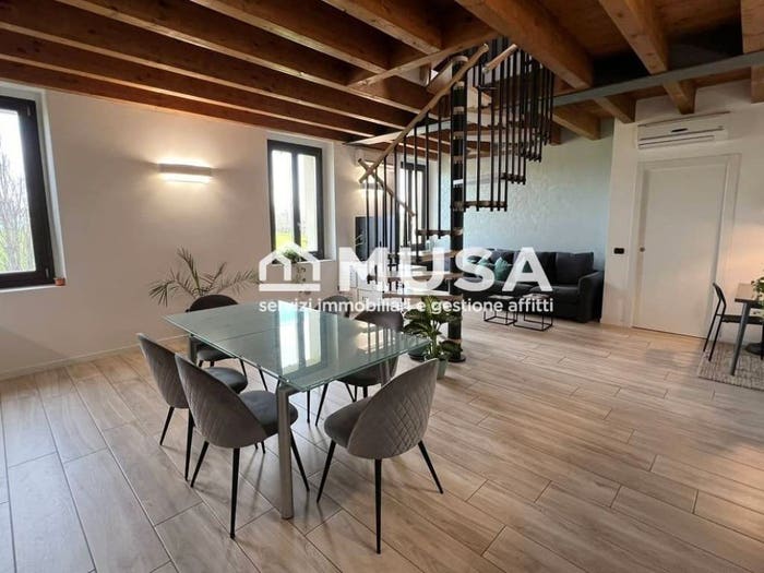 Appartamento trilocale in vendita in Cascina Baragia, Burago di Molgora