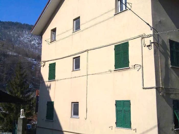 Appartamento quadrilocale in vendita in Via Cosso, Centro, Masone