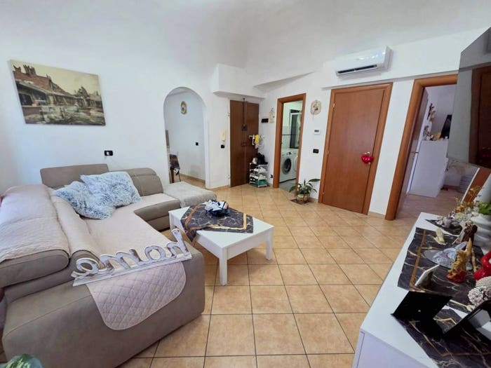 Appartamento trilocale in vendita in Via Delle Fabbriche, Vesima Crevari, Genova