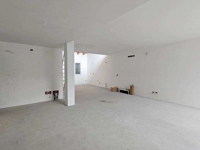 Casa quadrilocale in vendita in Via Prata, Centro, Caravaggio