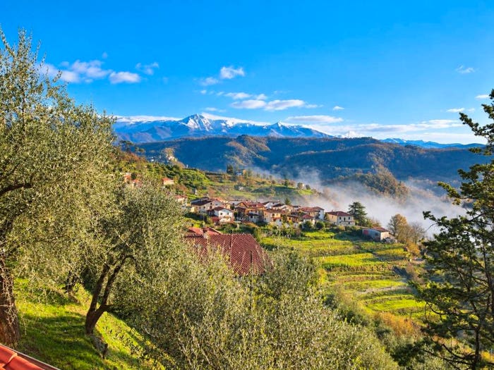 Casa con 6 locali in vendita in Via Chiesa San Terenzo Monti, Fivizzano