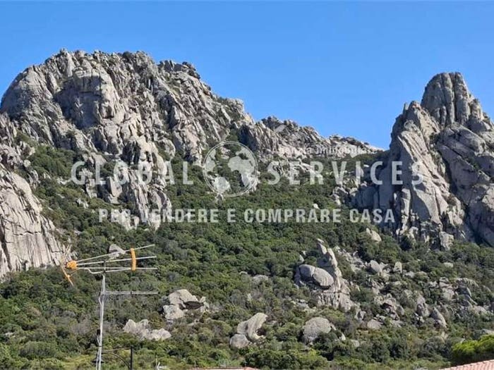 Appartamento trilocale in vendita in Pompei, San Pantaleo, Olbia