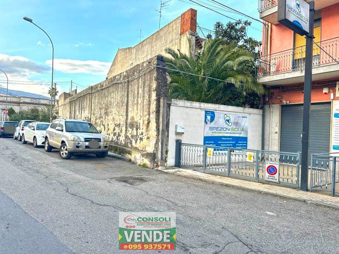 Casa trilocale in vendita in Via Luigi Orlando, Centro, Giarre