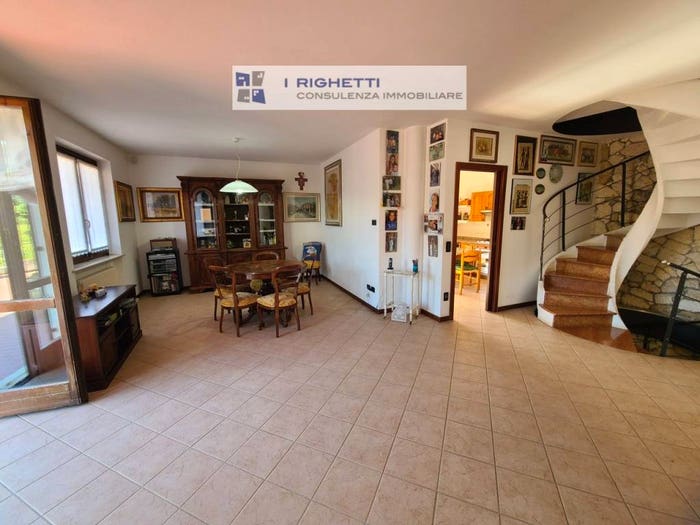 Casa con 5 locali in vendita in Via Giuseppe Verdi, Montericco, Negrar di Valpolicella