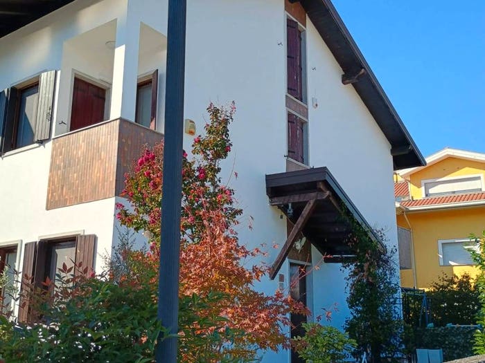 Casa con 6 locali in vendita in Via C Caneva, Centro, Tricesimo