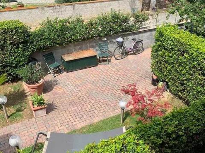 Appartamento con 5 locali in vendita in Oltrera, Pontedera