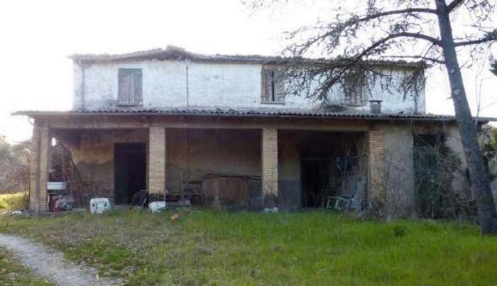 Casa con 5 locali in vendita in Strada Prati Di San Colombano, Meldola