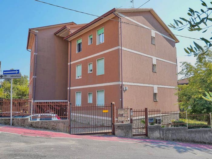 Appartamento trilocale in vendita in Via Strada Vecchia, Centro, Villa d'Adda