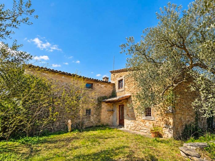 Casa con 6 locali in vendita in Catrosse, Cortona