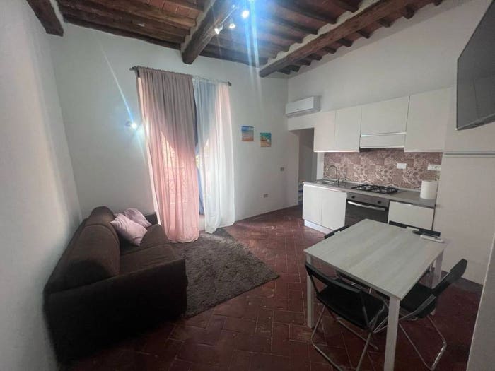 Appartamento trilocale in vendita in Piazza Giacomo Matteotti, Porto Azzurro