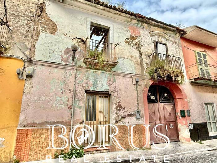 Casa in vendita in Via Celestini, Casaluce