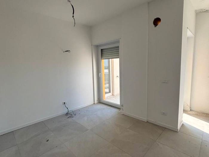 Appartamento quadrilocale in vendita in Via Stanislao Cannizzaro, Ospedaletto, Pisa