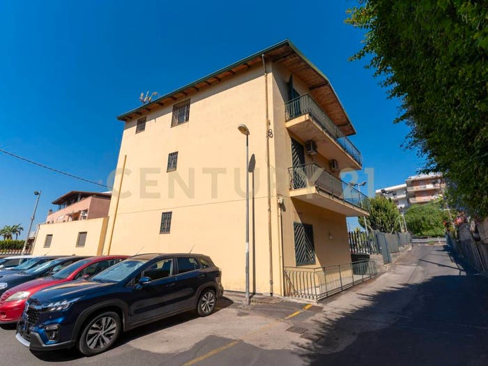 Casa con 6 locali in vendita in Via Sebastiano Catania, San Nullo Sebastiano Catania, Catania