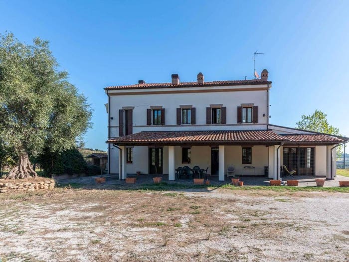Casa con 6 locali in vendita in Località Cannelle, Cuccurano Carrara, Fano